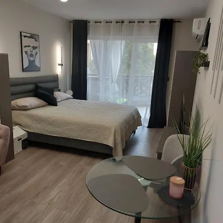 роял палм 15 Apartment *