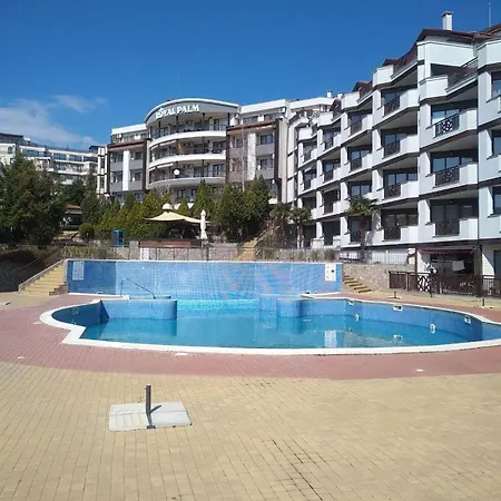 роял палм 15 Apartment
